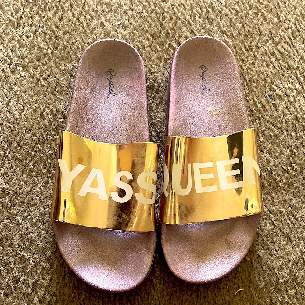 Sandals that say ‘Yass Queen’
